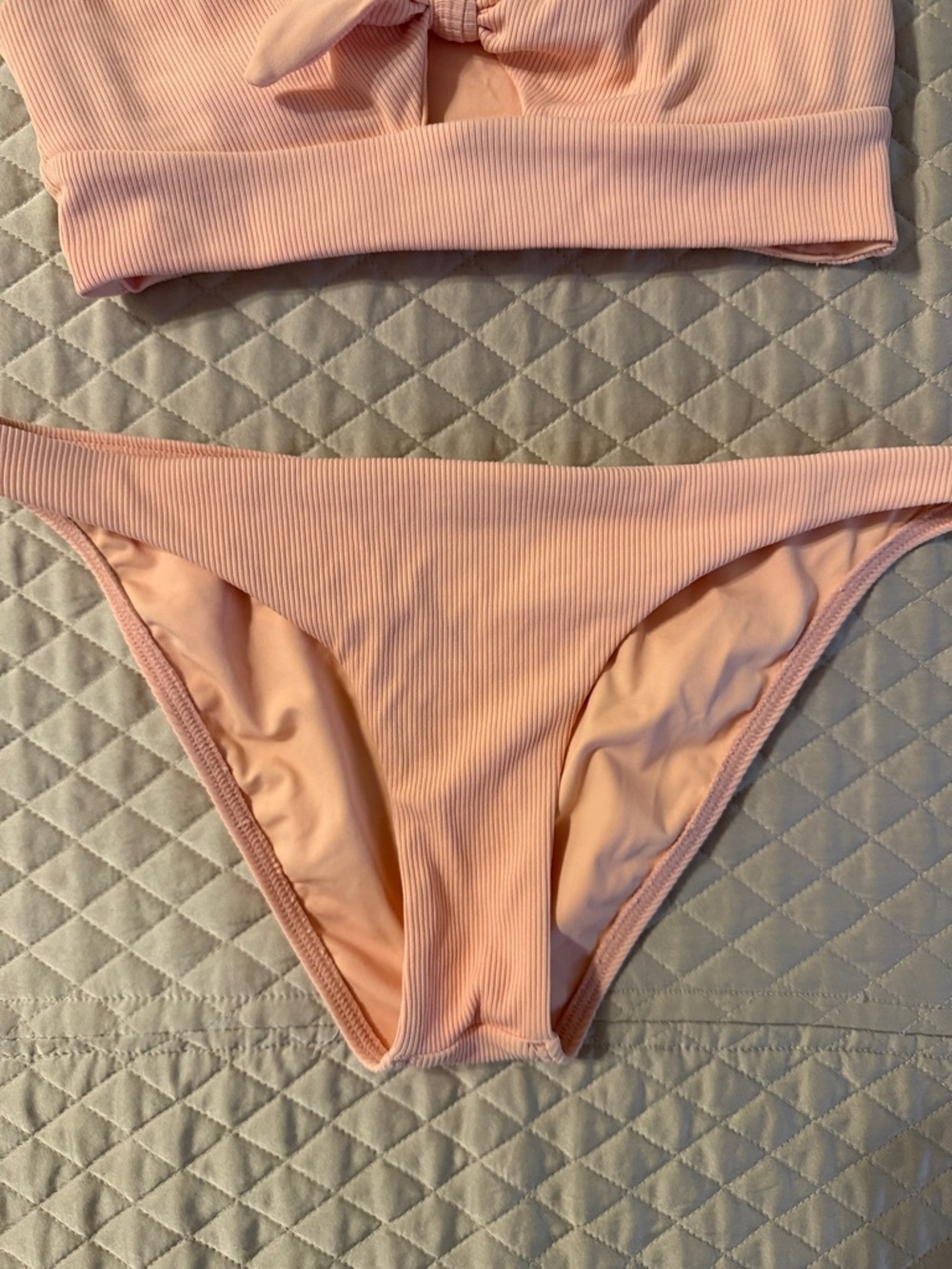 l*space bikini set - Picture 3 of 7